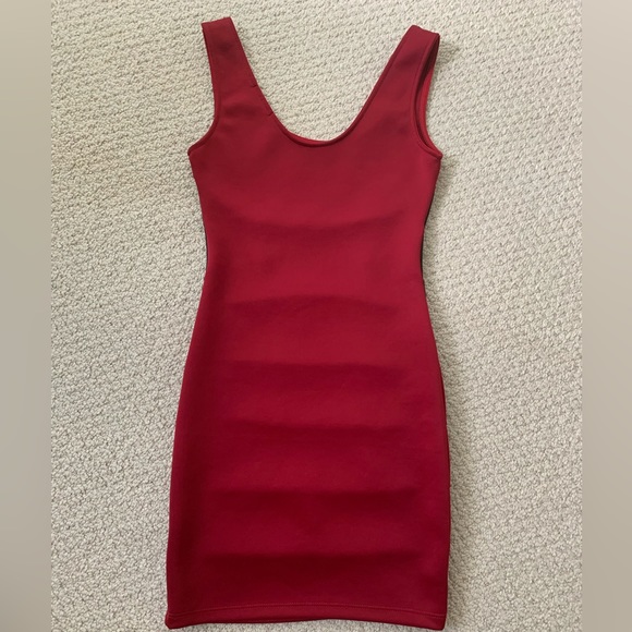 Charlotte Russe Burgundy/Red Bodycon Dress - Picture 2 of 2